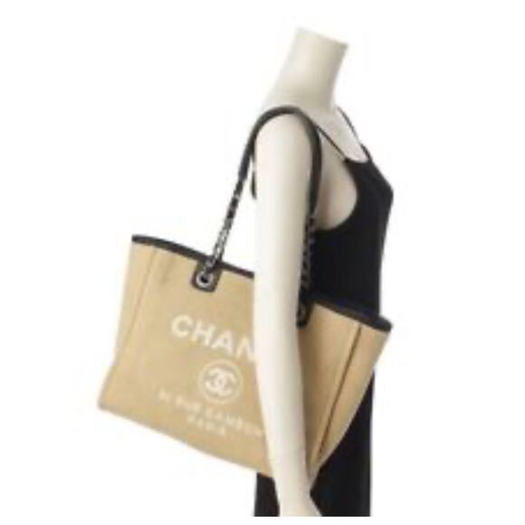 Chanel Deauville Canvas PM - Picture 1 of 15